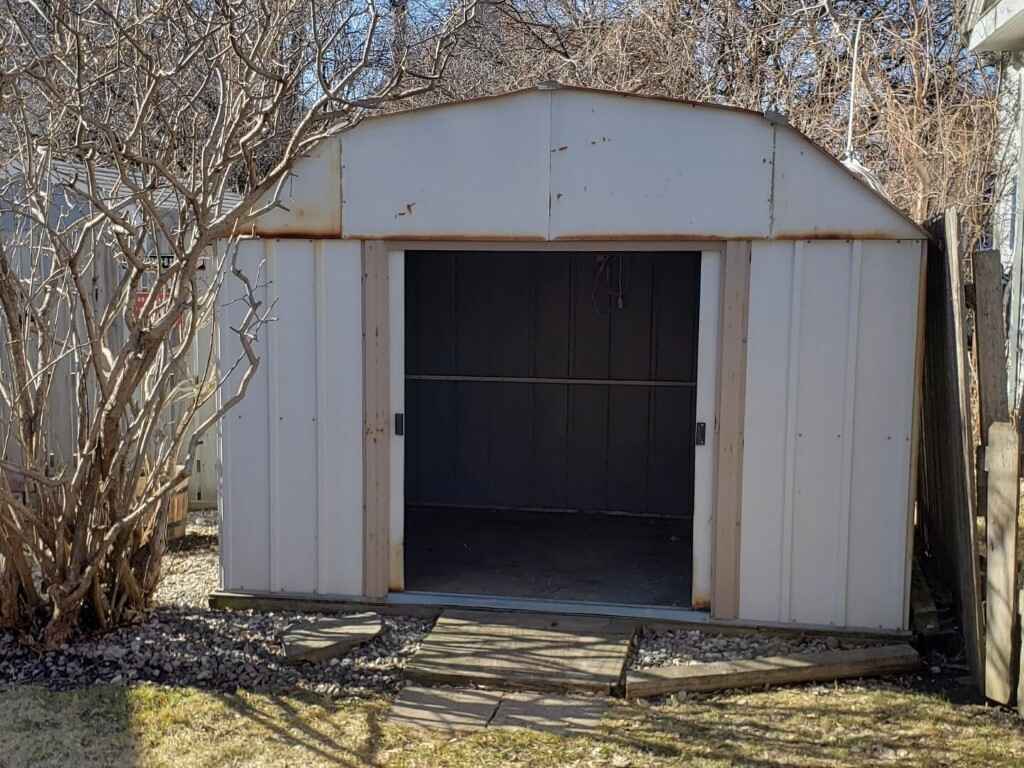 Demolition of existing storage shed to make space for new shed built on site.