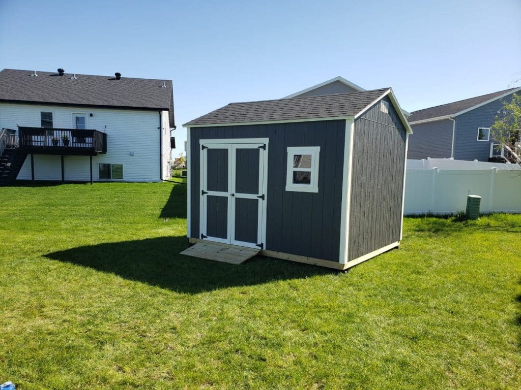 painted 10x12 shed with hoa approval