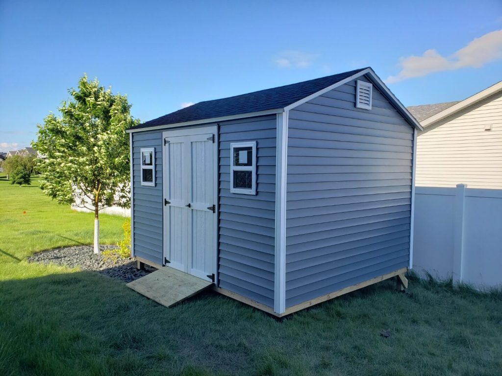 10x12 shed with vinyl siding